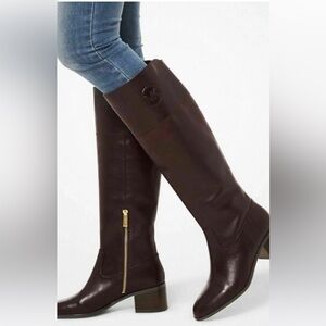 Size 9M Michael Michael Kors tall leather Dylyn Boots
New - Never worn